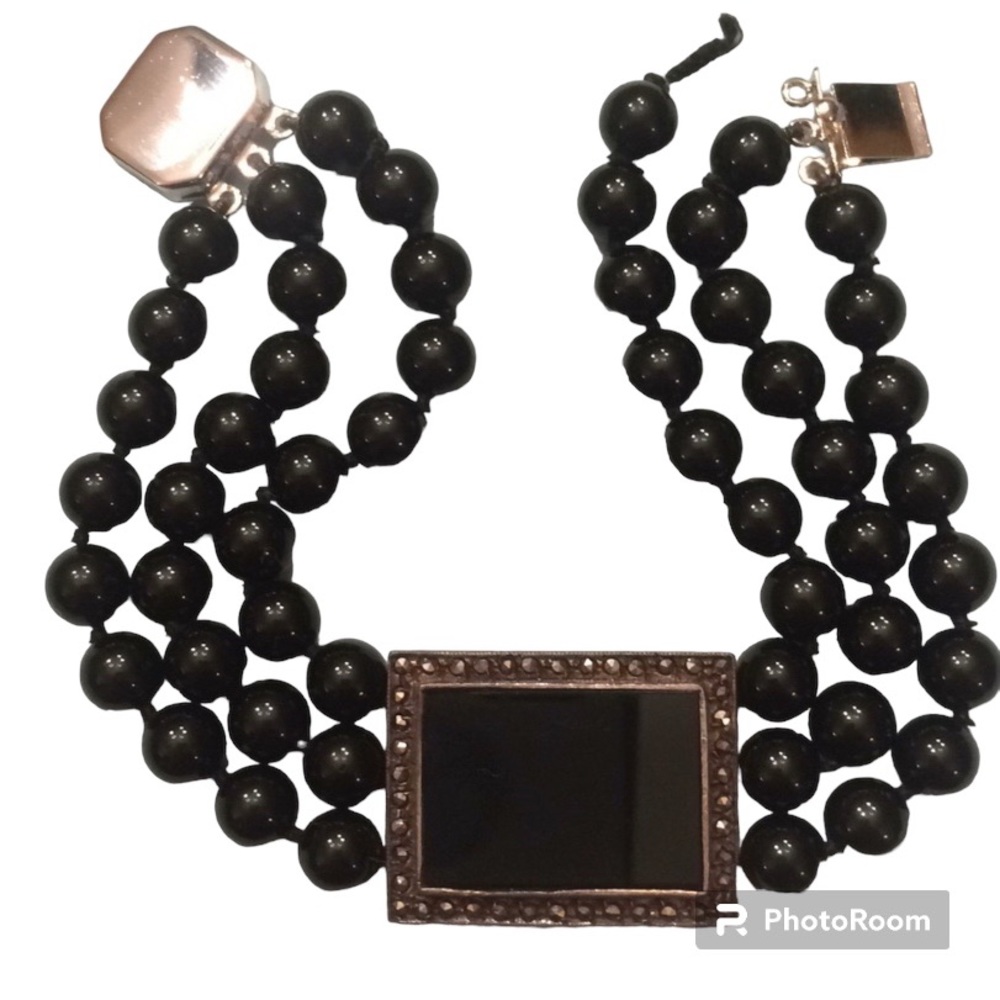 Vintage 1990s Art Deco style, 925 stamped , Onyx & Marcasite Bracelet